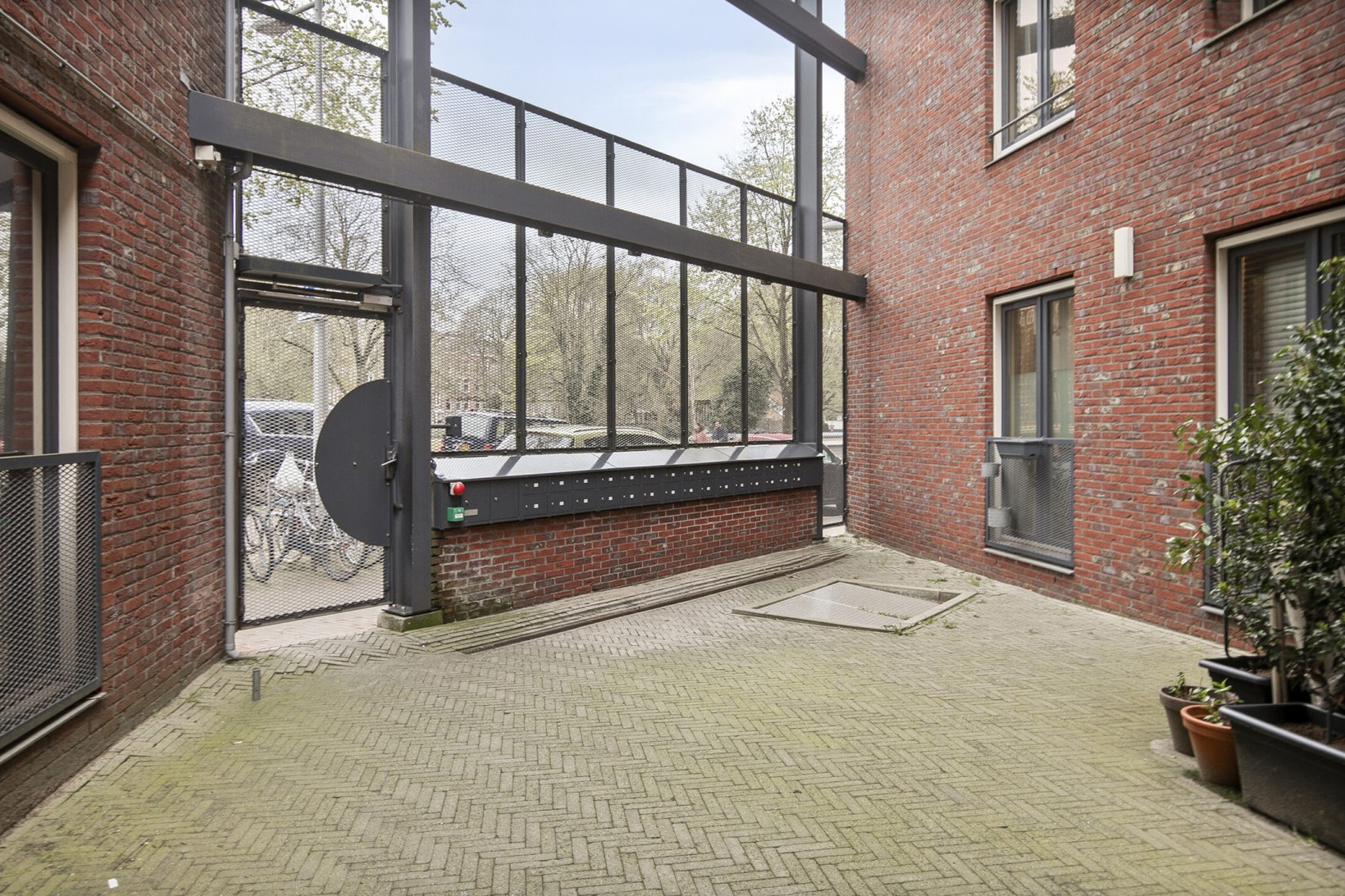 Appartement te koop: Hugo de Grootkade 66A, Amsterdam