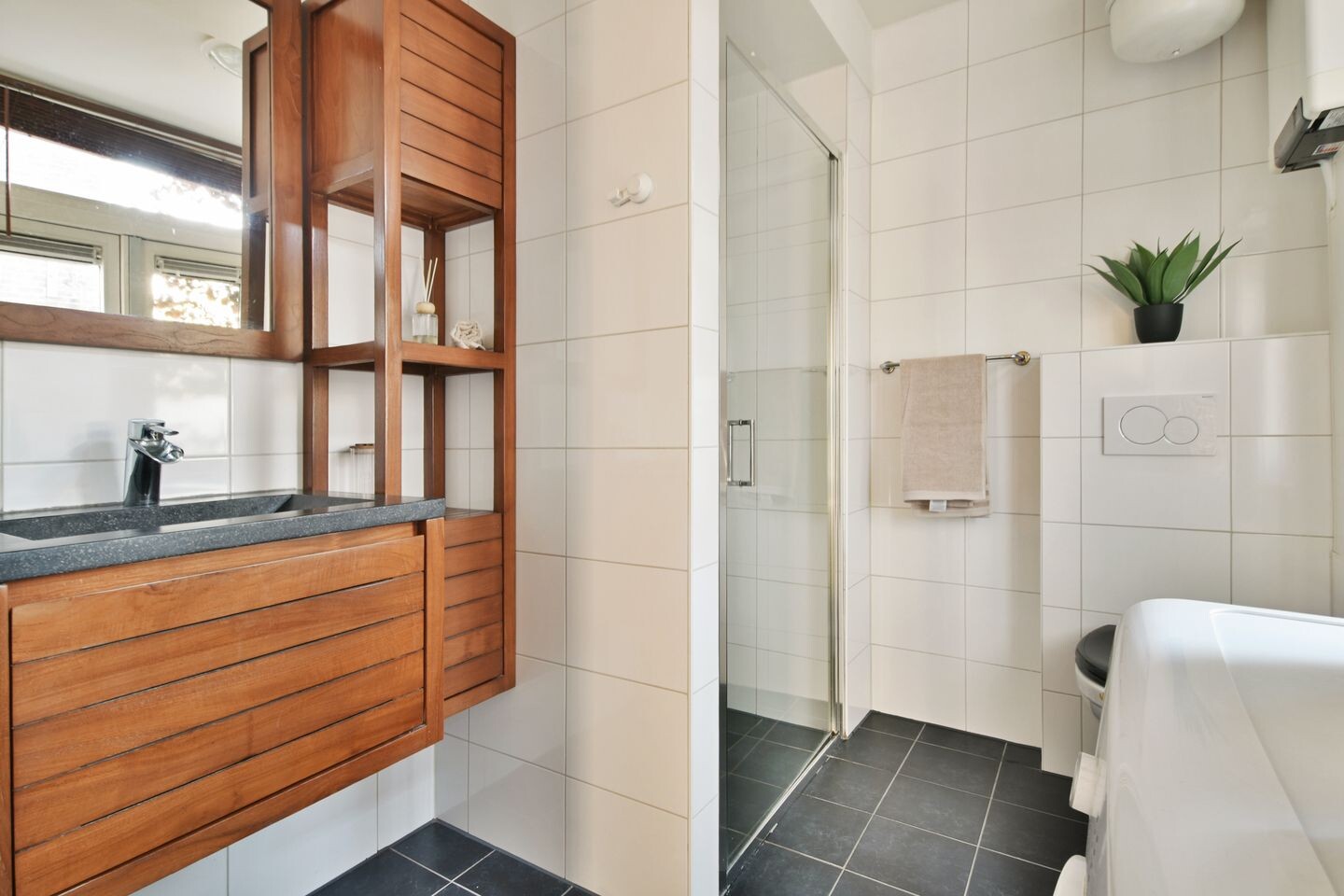 Appartement te koop: Ten Katestraat 43-3, Amsterdam