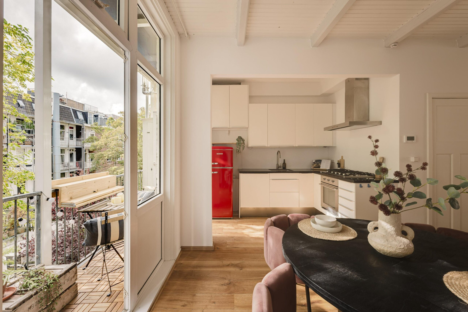 Appartement te koop: Hasebroekstraat 5-2, Amsterdam