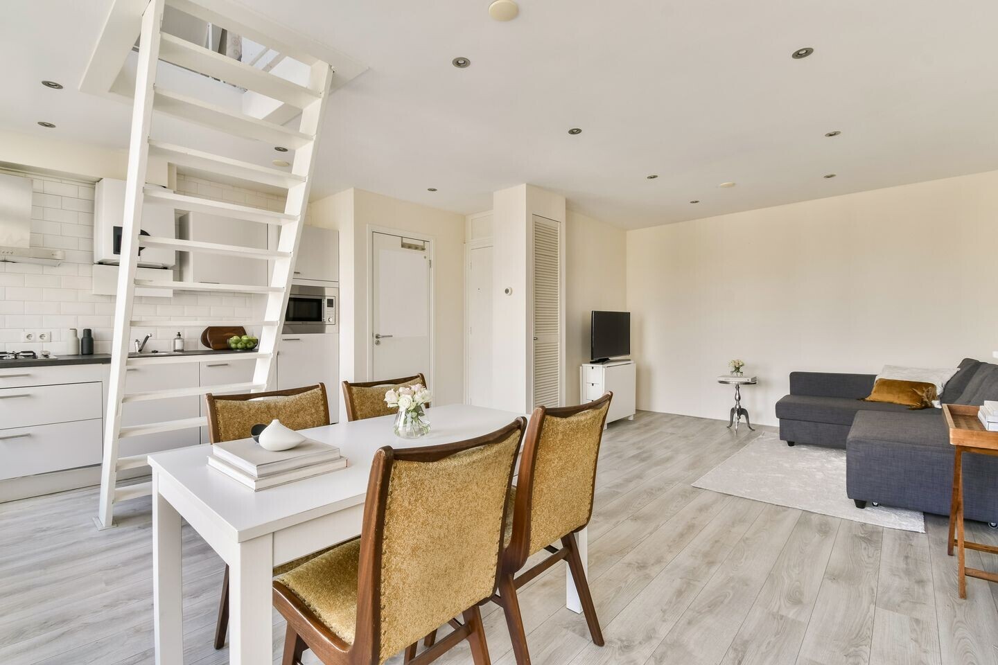 Studio te koop: Kinkerstraat 24-4A, Amsterdam