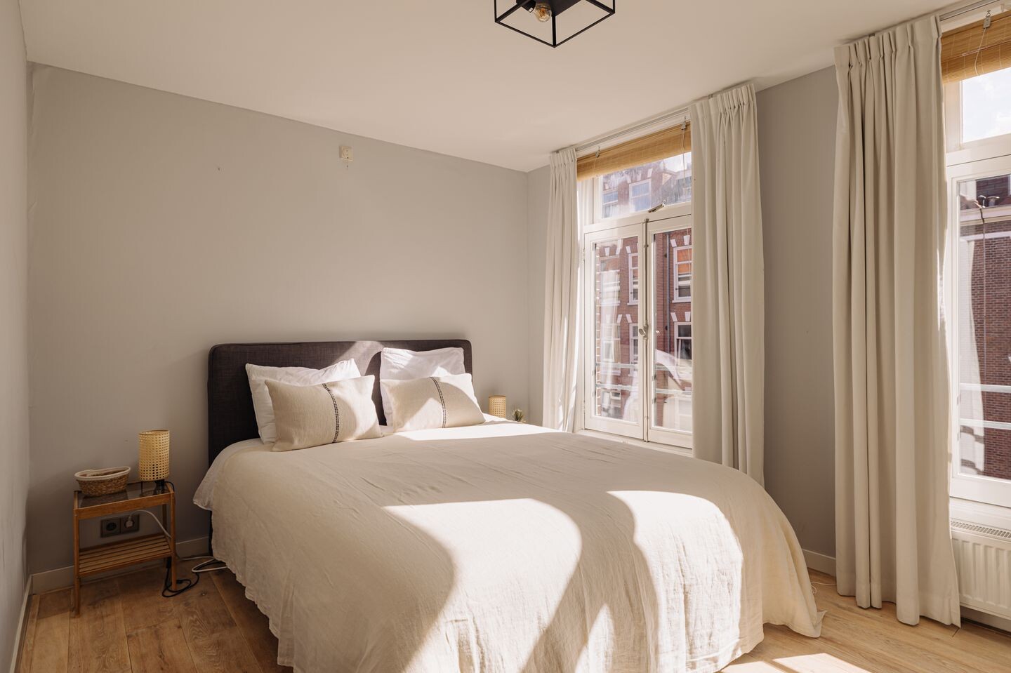 Appartement te koop: Jacob van Lennepstraat 86-2, Amsterdam