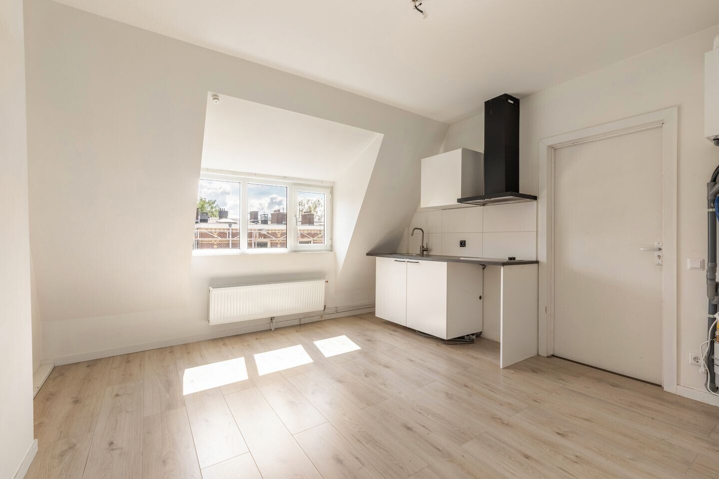Studio te koop: Borgerstraat 266-3, Amsterdam