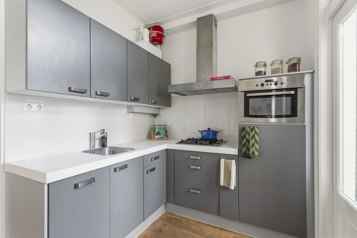 Appartement te koop: Nicolaas Beetsstraat 50-1, Amsterdam