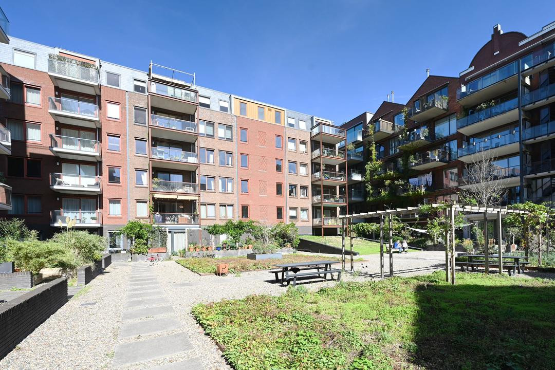 Appartement te koop: Dichtershofje 2, Amsterdam