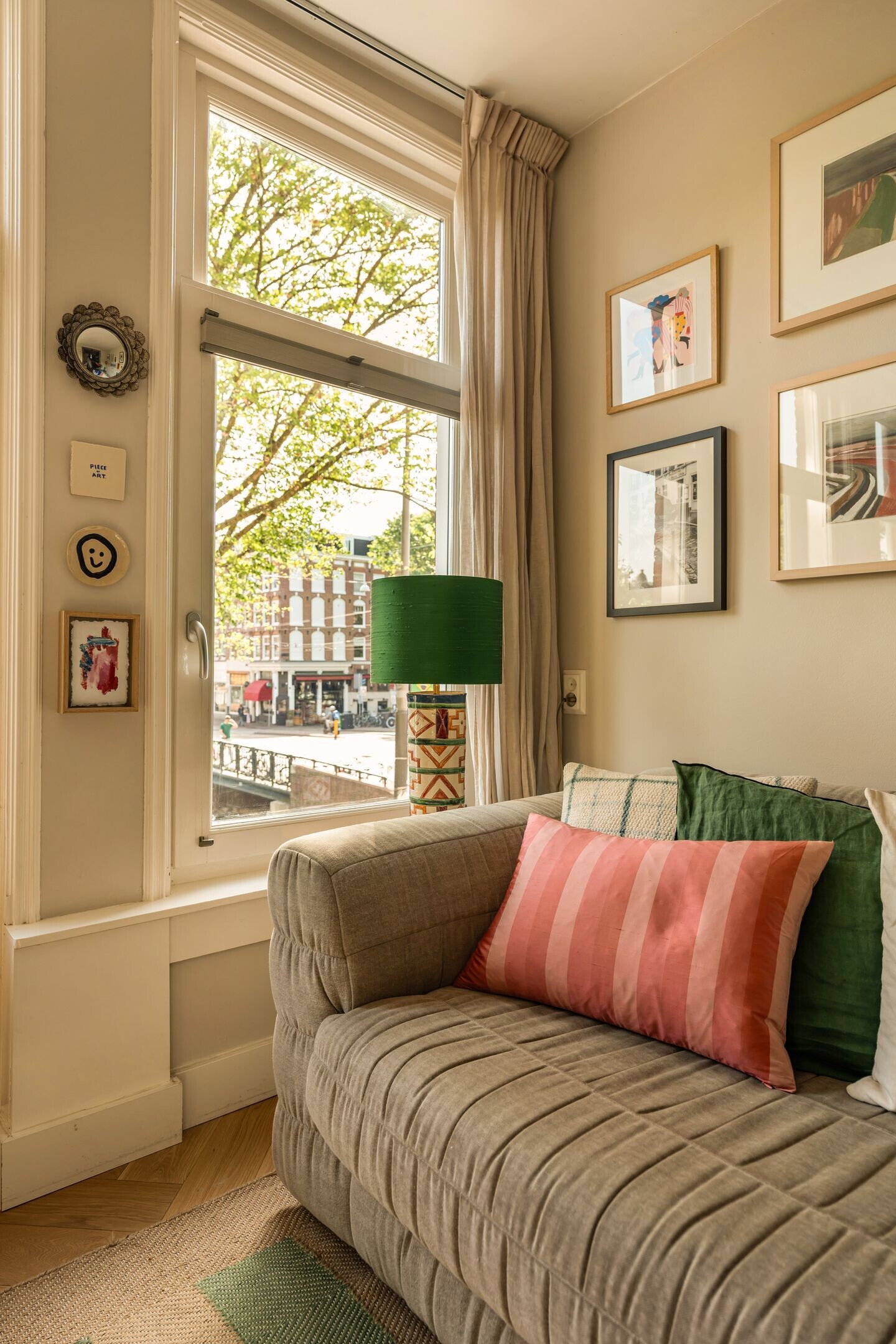 Studio te koop: Bilderdijkkade 68-1, Amsterdam