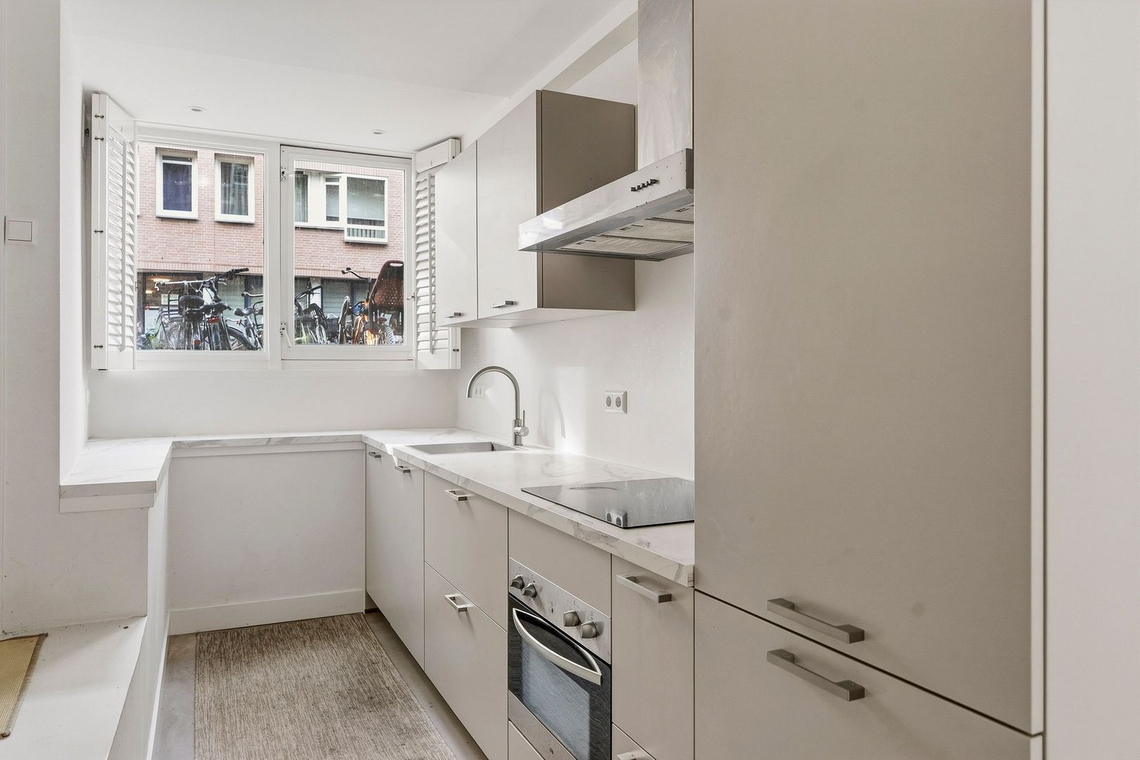 Appartement te koop: Da Costastraat 115H, Amsterdam