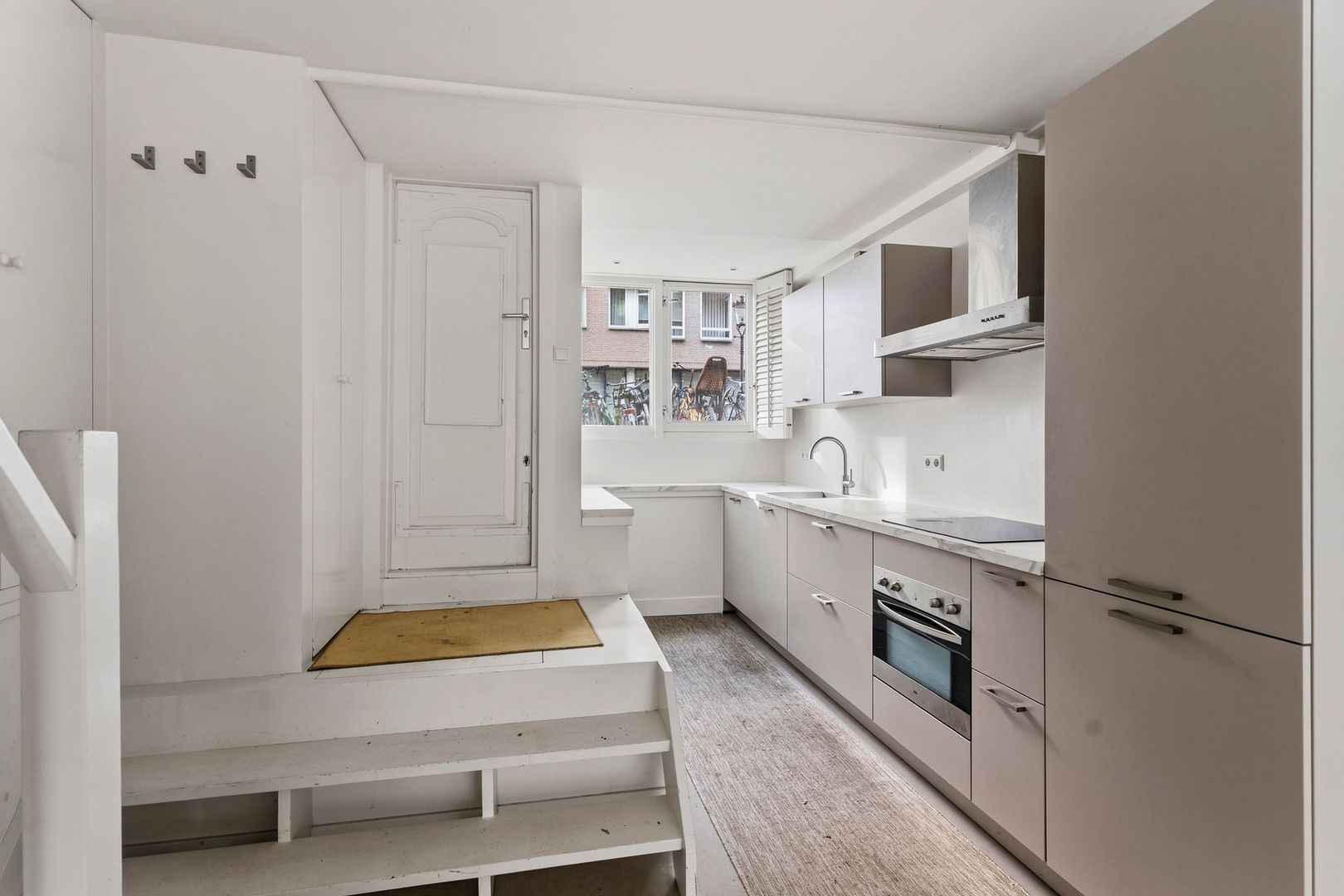 Appartement te koop: Da Costastraat 115H, Amsterdam