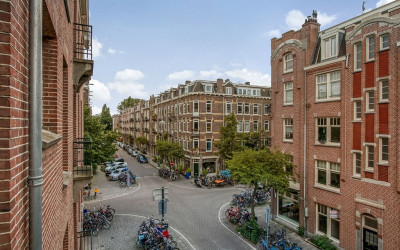 Eerste Helmersstraat 299-2