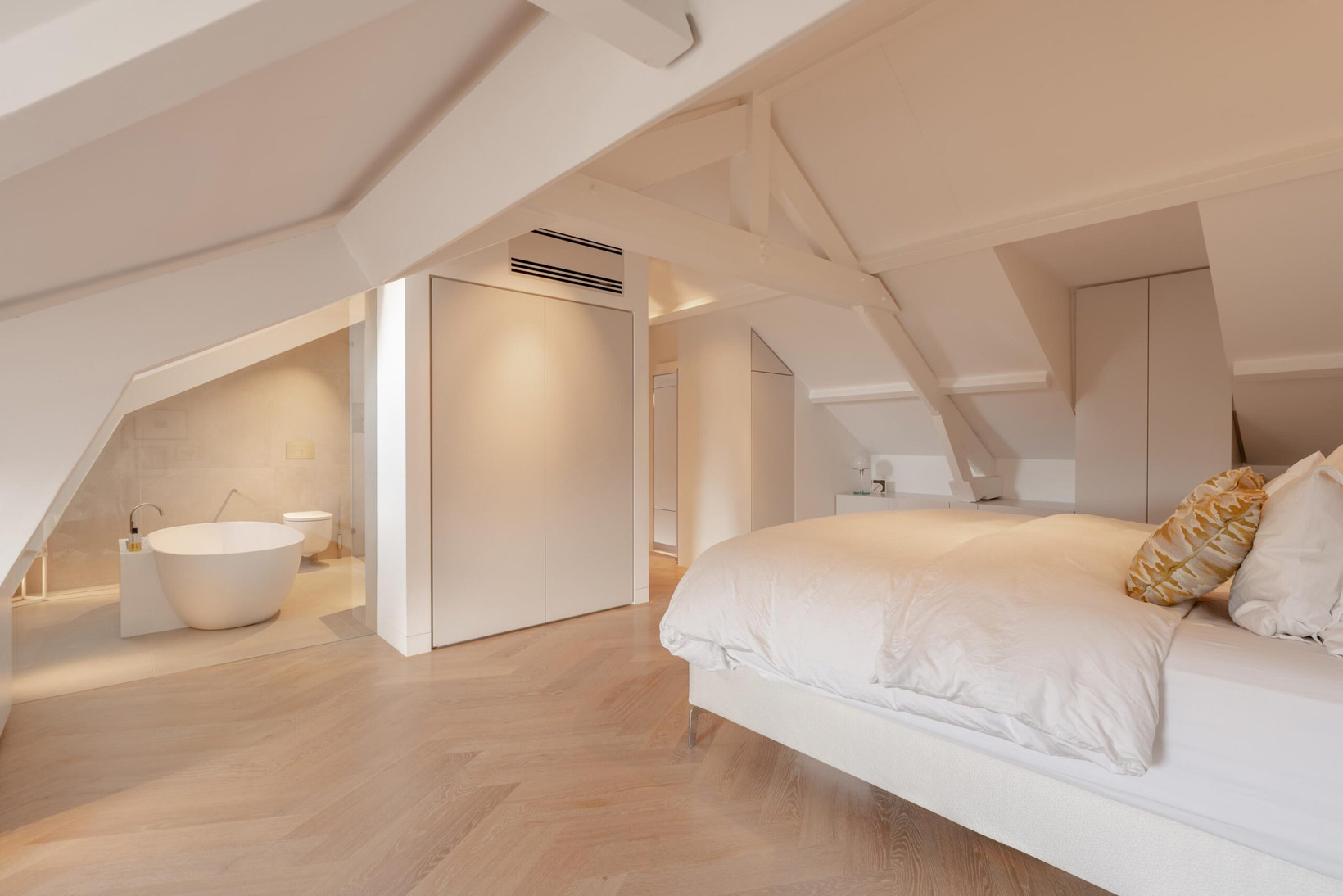 Appartement te koop: Tesselschadestraat 31H, Amsterdam