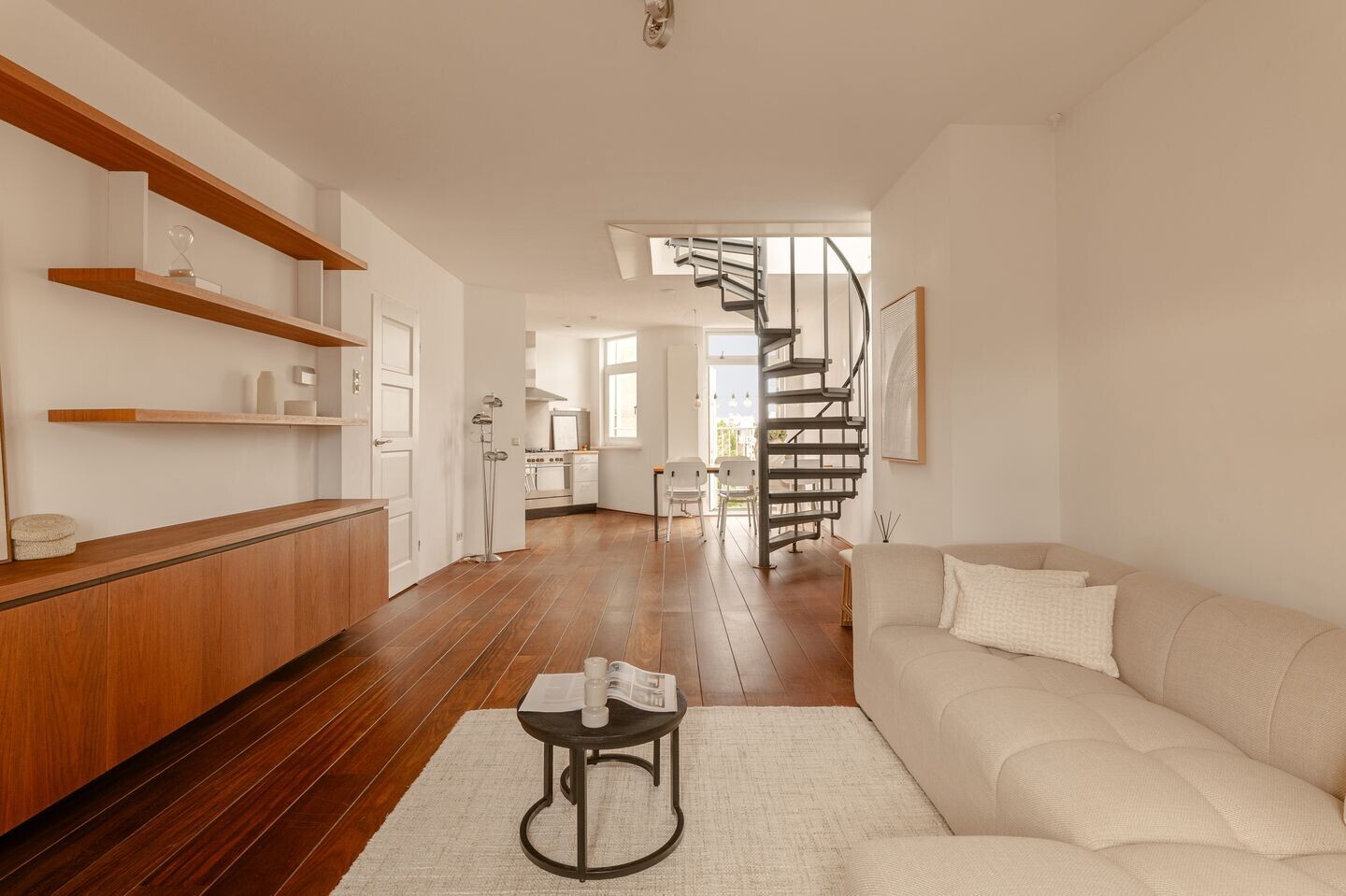 Appartement te koop: Staringplein 2-4, Amsterdam