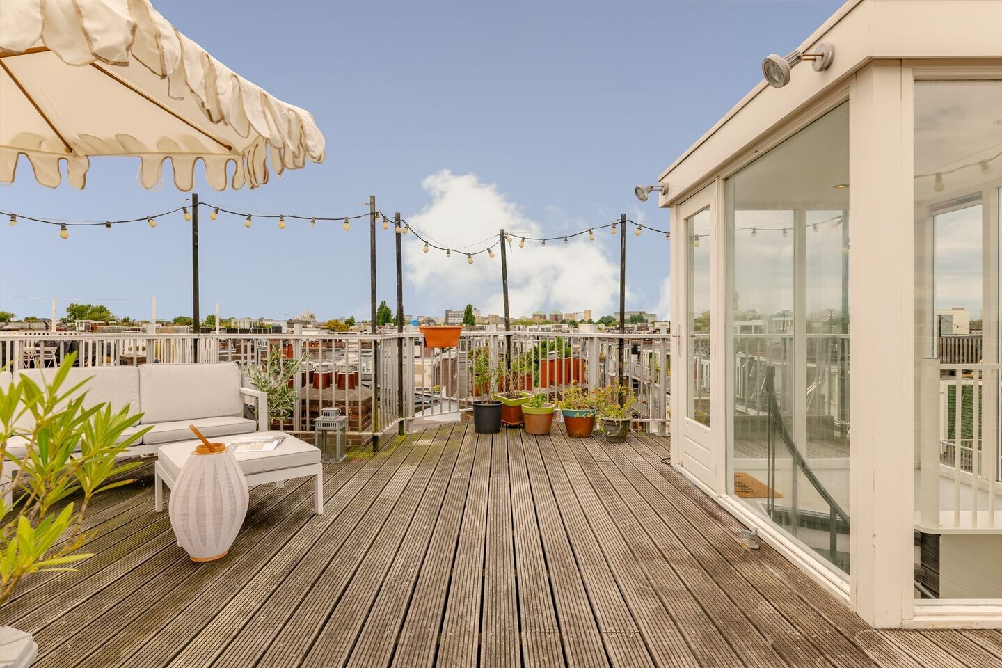 Appartement te koop: Staringplein 2-4, Amsterdam