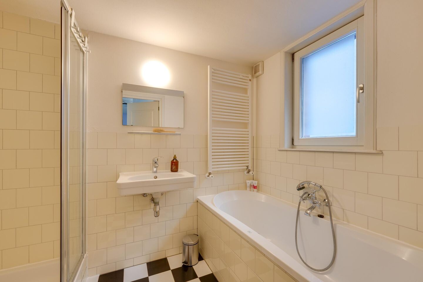 Appartement te koop: Kanaalstraat 204-2, Amsterdam