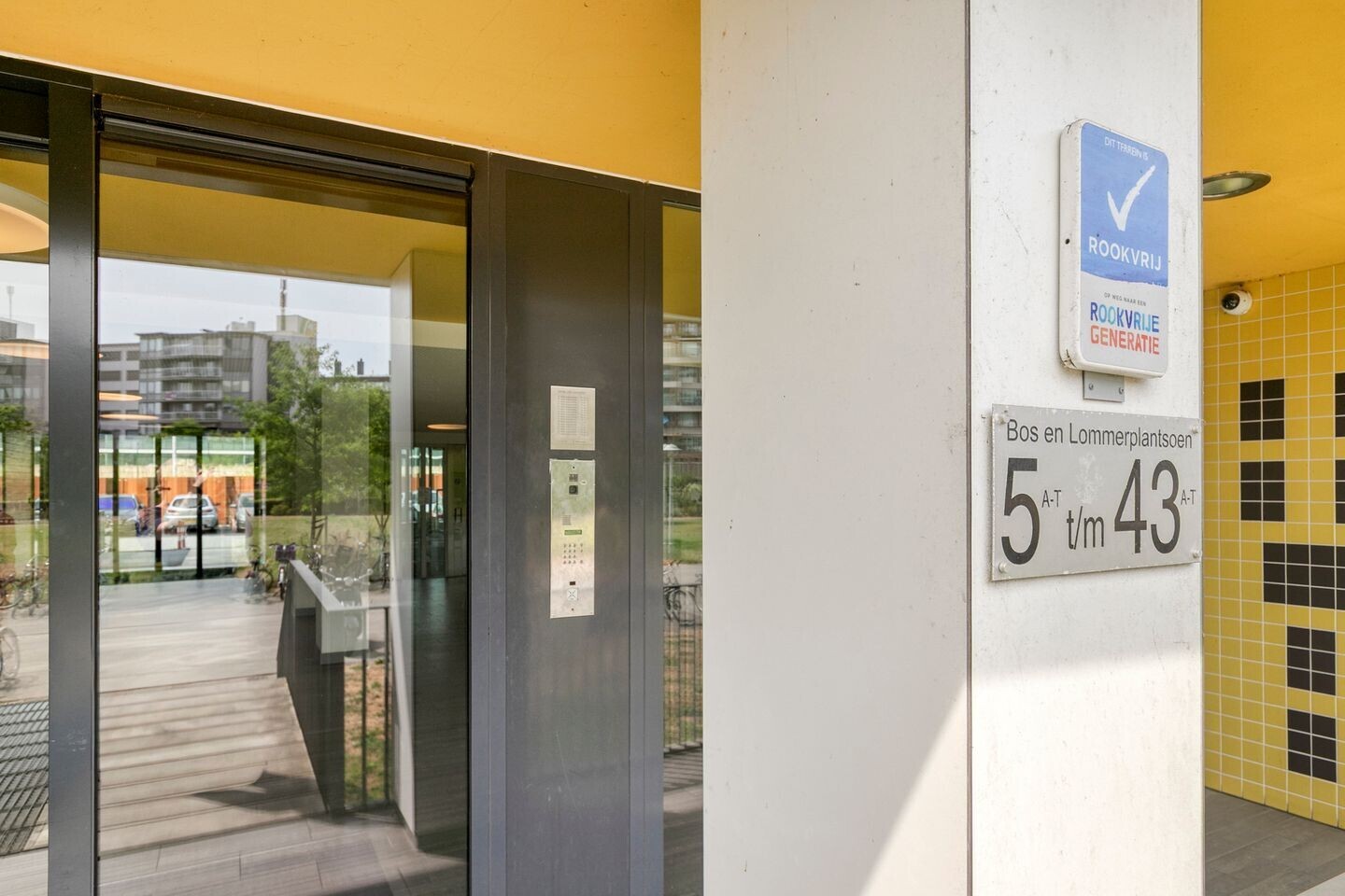 Studio te koop: Bos en Lommerplantsoen 13C, Amsterdam