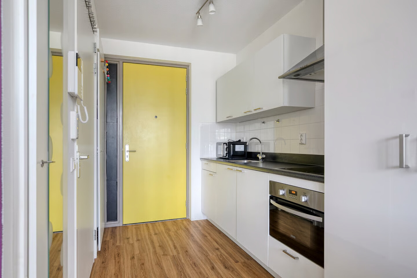 Studio te koop: Bos en Lommerplantsoen 13C, Amsterdam
