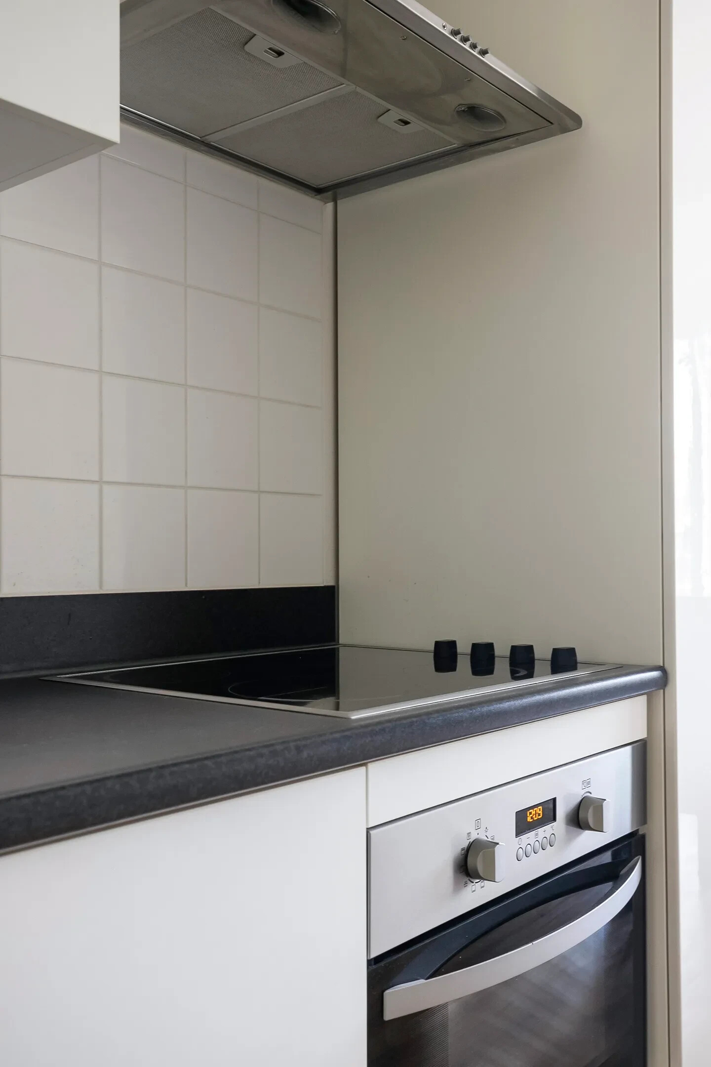 Studio te koop: Bos en Lommerplantsoen 13C, Amsterdam