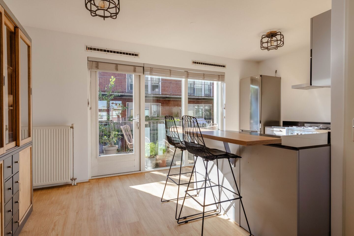 Appartement te koop: Bos en Lommerplein 62, Amsterdam
