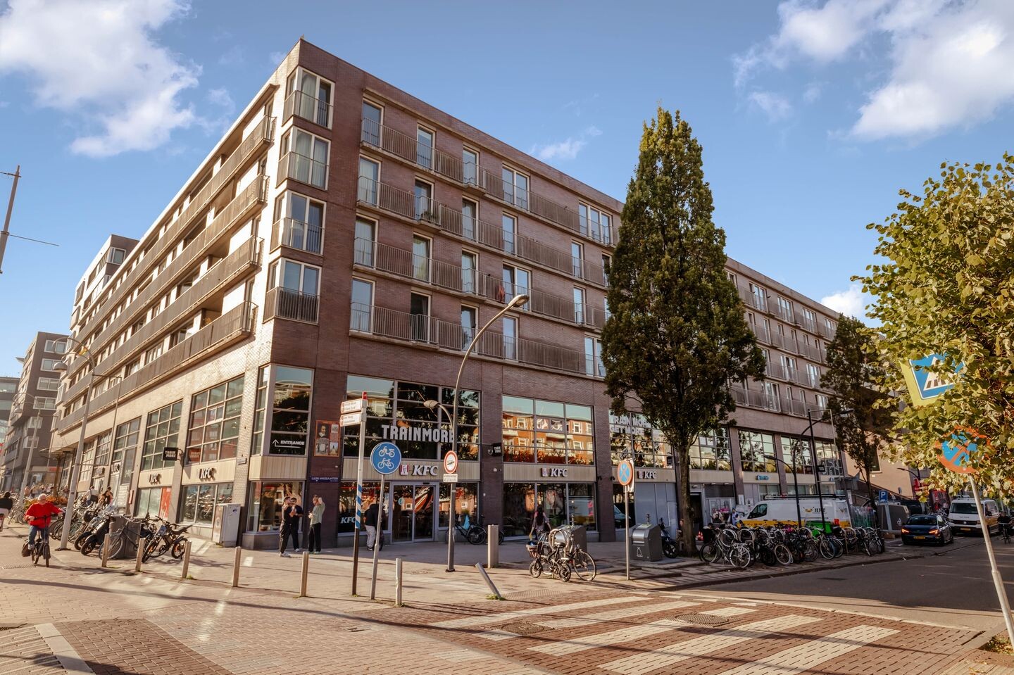 Appartement te koop: Bos en Lommerplein 62, Amsterdam