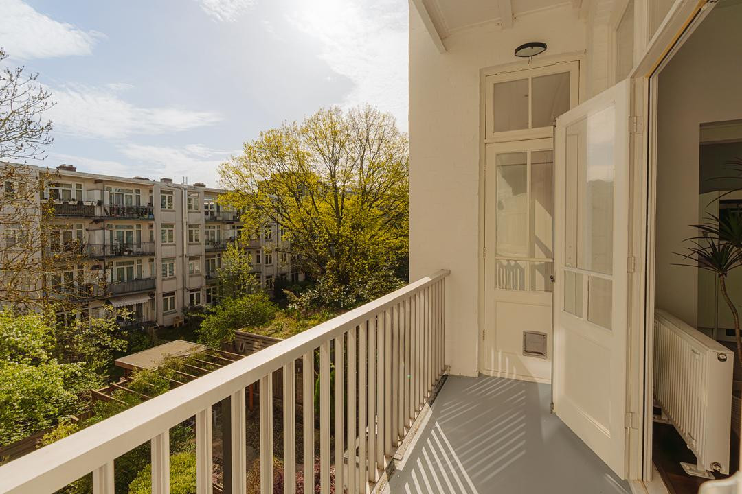 Appartement te koop: Admiraal De Ruijterweg 264-2, Amsterdam