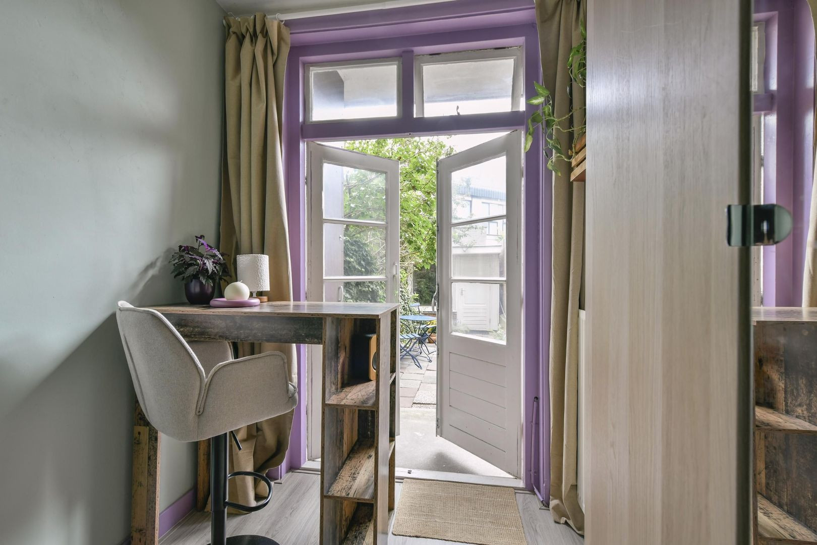 Studio te koop: Van Gentstraat 18H, Amsterdam