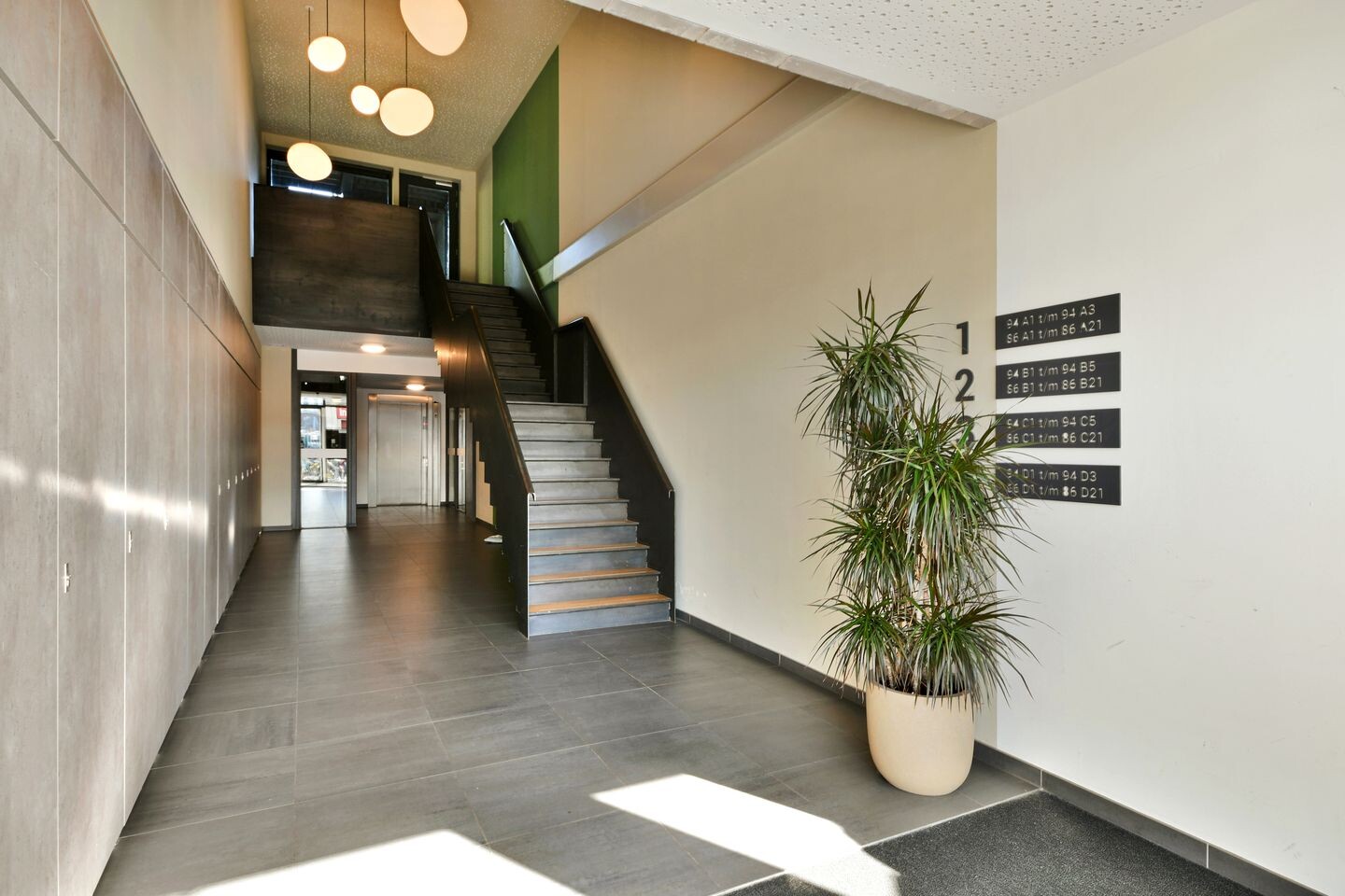 Appartement te koop: Nieuwpoortstraat 86A14, Amsterdam