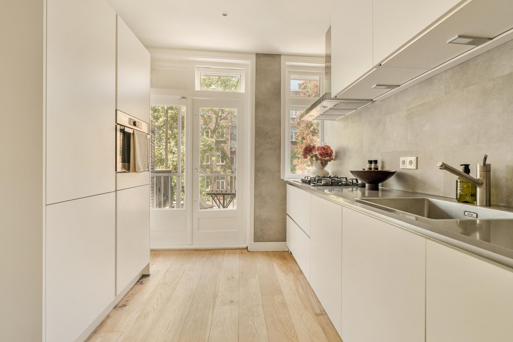 Appartement te koop: Bestevâerstraat 233-1, Amsterdam