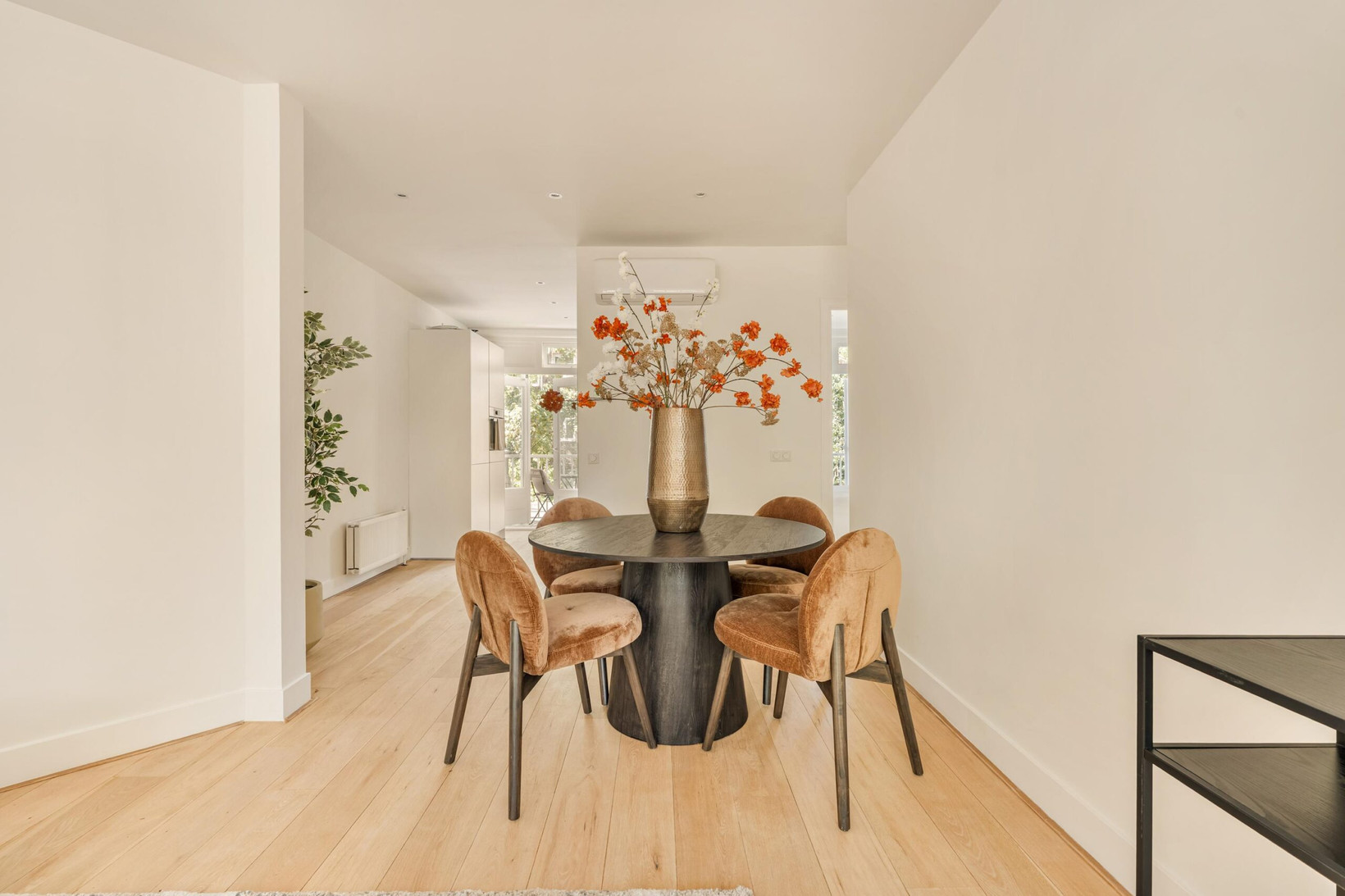 Appartement te koop: Bestevâerstraat 233-1, Amsterdam