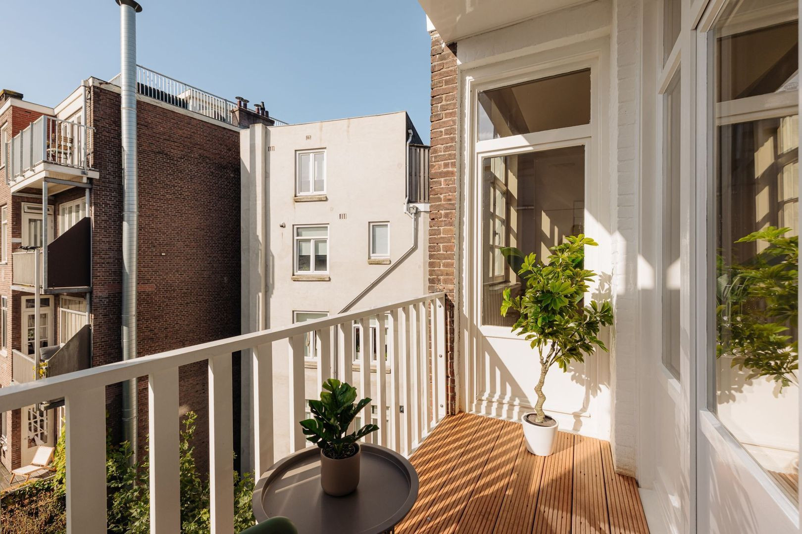 Appartement te koop: Maarten Harpertszoon Trompstraat 43-3, Amsterdam