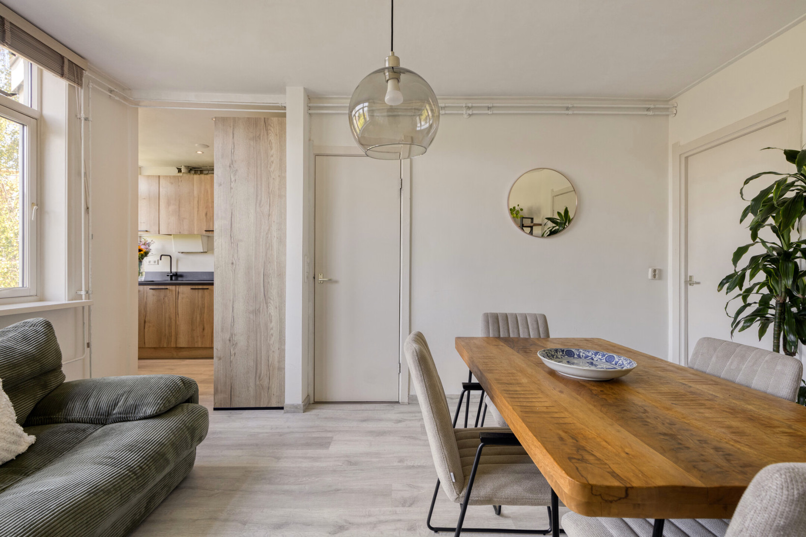 Appartement te koop: Maarten Harpertszoon Trompstraat 38-3, Amsterdam
