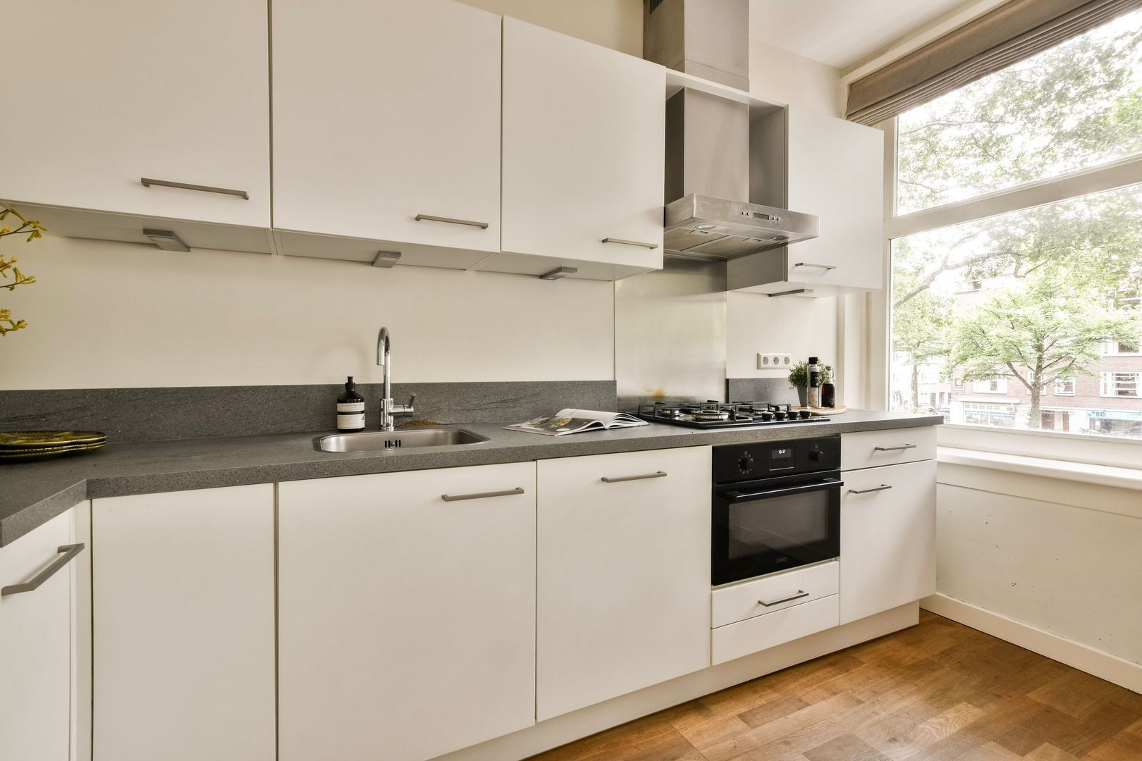 Appartement te koop: Willem de Zwijgerlaan 60-1, Amsterdam