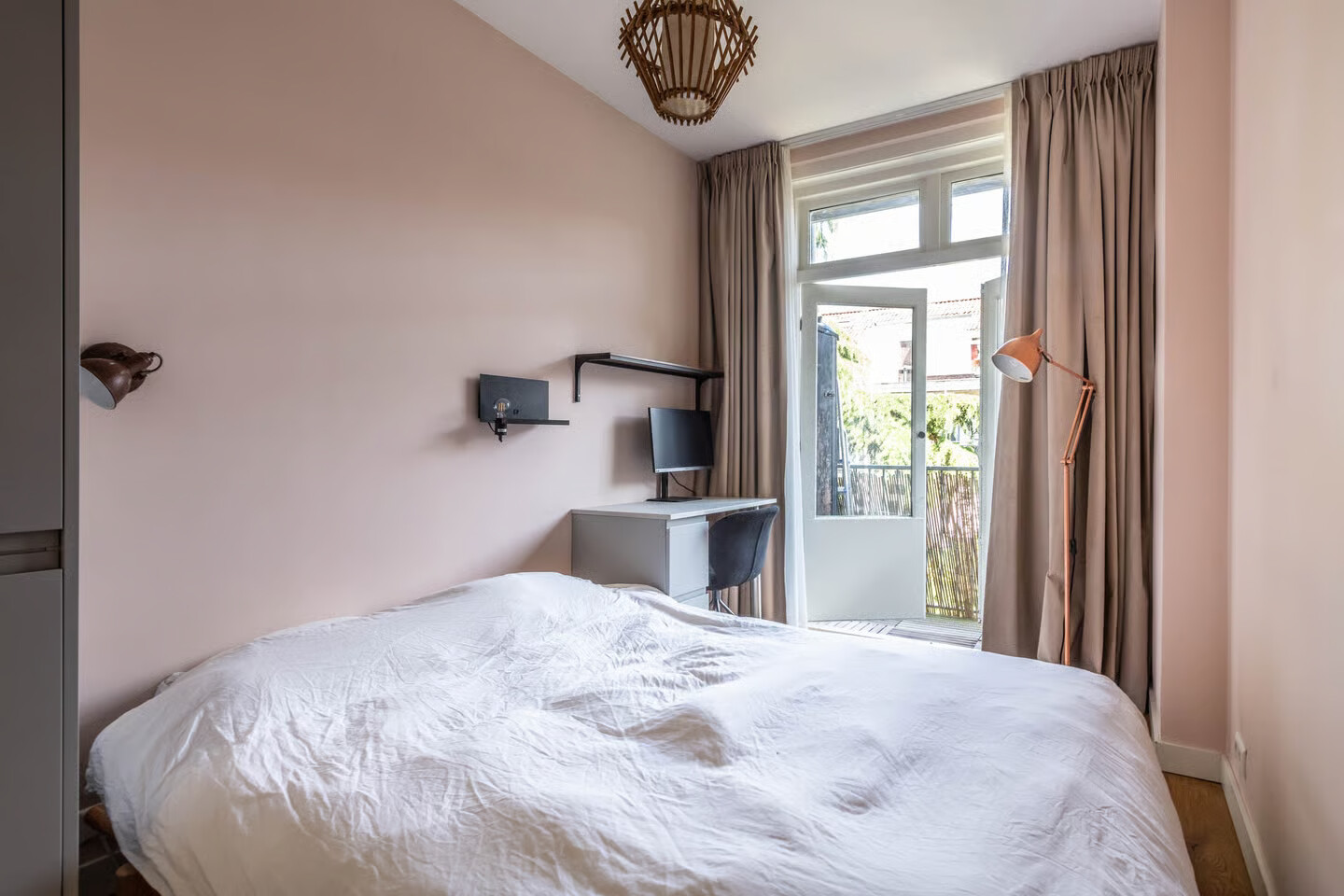 Appartement te koop: Orteliuskade 8-2, Amsterdam
