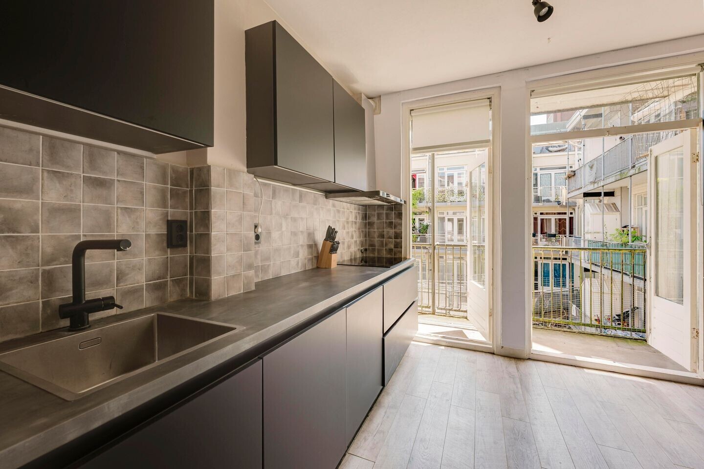 Appartement te koop: Orteliusstraat 154-2, Amsterdam