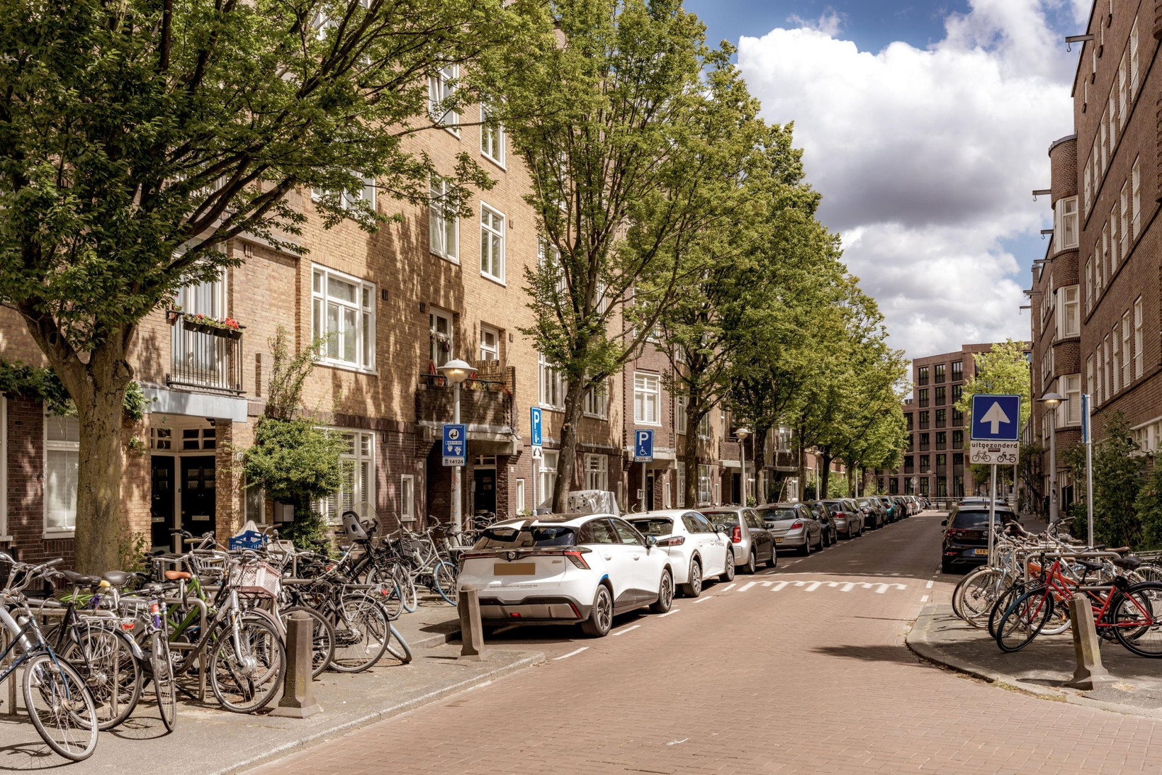 Appartement te koop: Van Kinsbergenstraat 22-2, Amsterdam