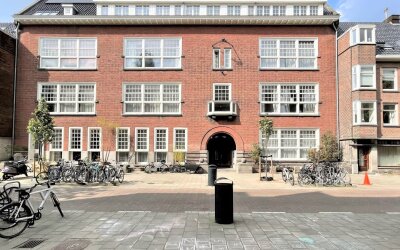 Floris Versterstraat 10-D