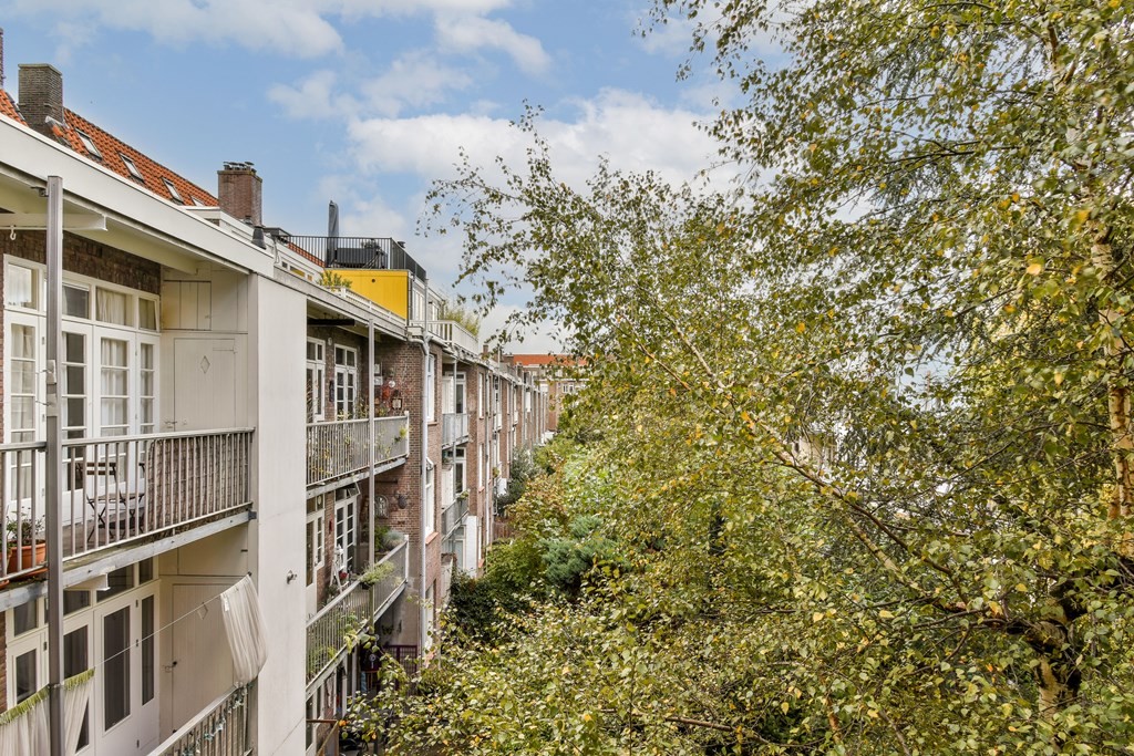 Appartement te koop: Legmeerplein 5-2, Amsterdam