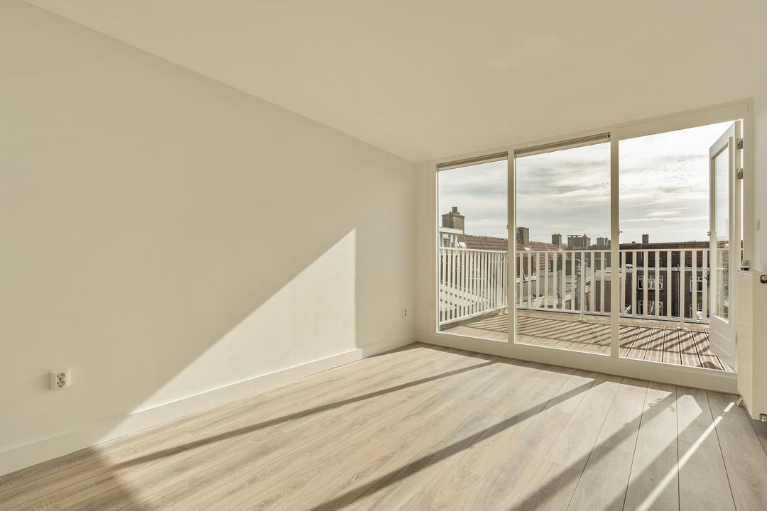 Appartement te koop: Nickeriestraat 33-2, Amsterdam