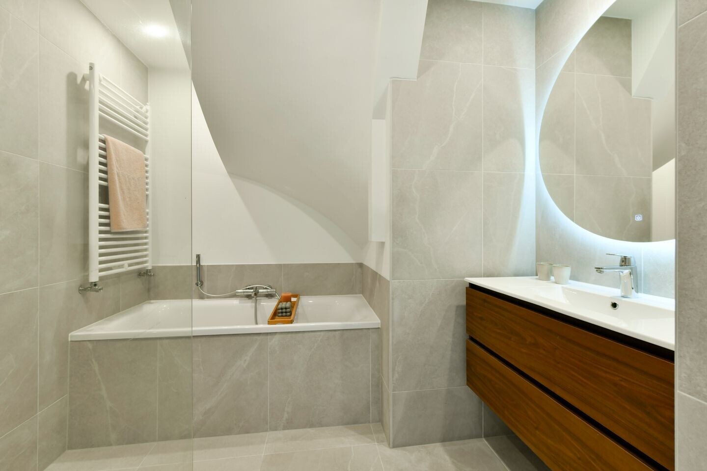 Appartement te koop: Bonairestraat 43-1, Amsterdam