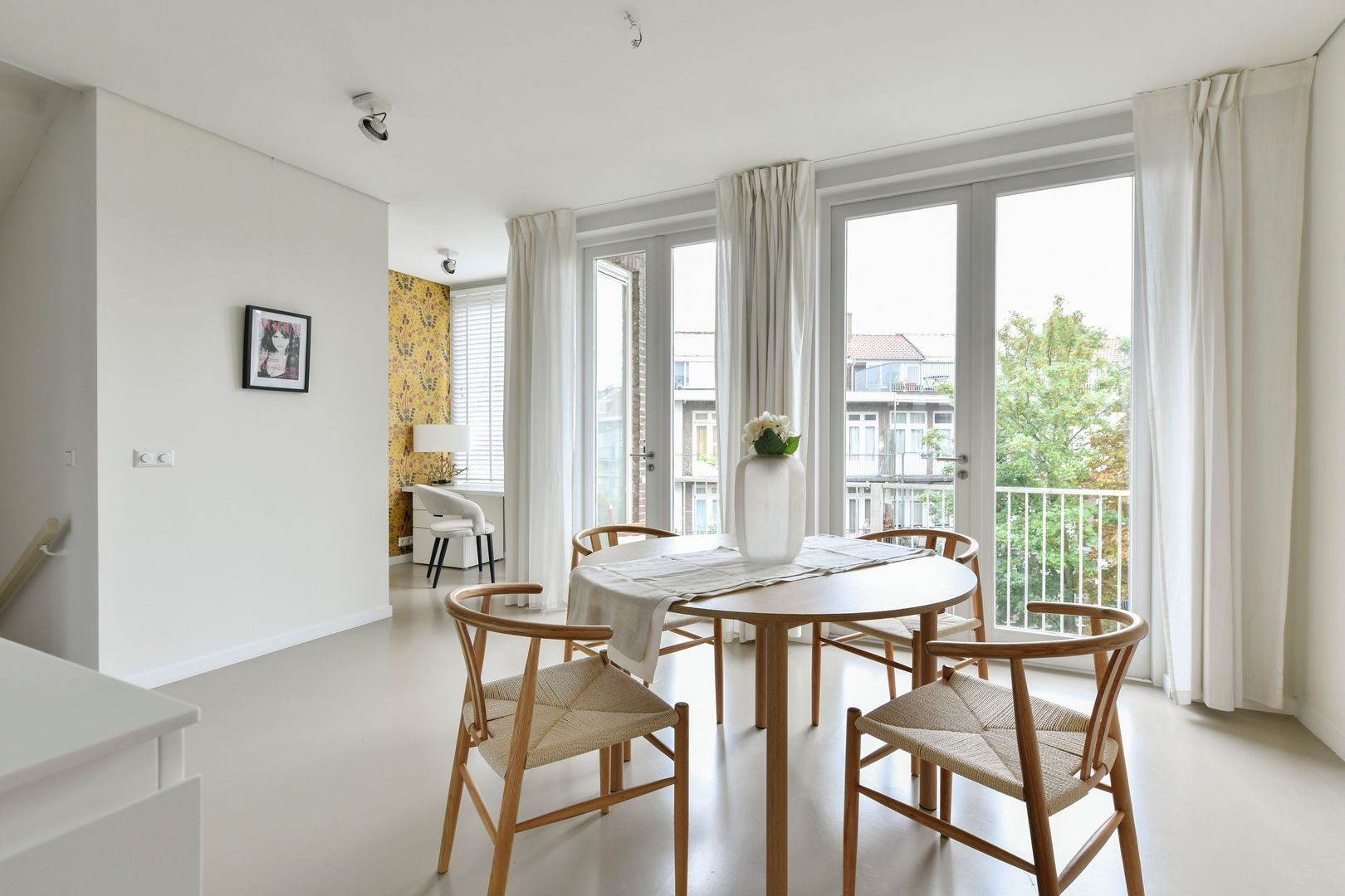 Appartement te koop: Aalsmeerweg 97-3, Amsterdam