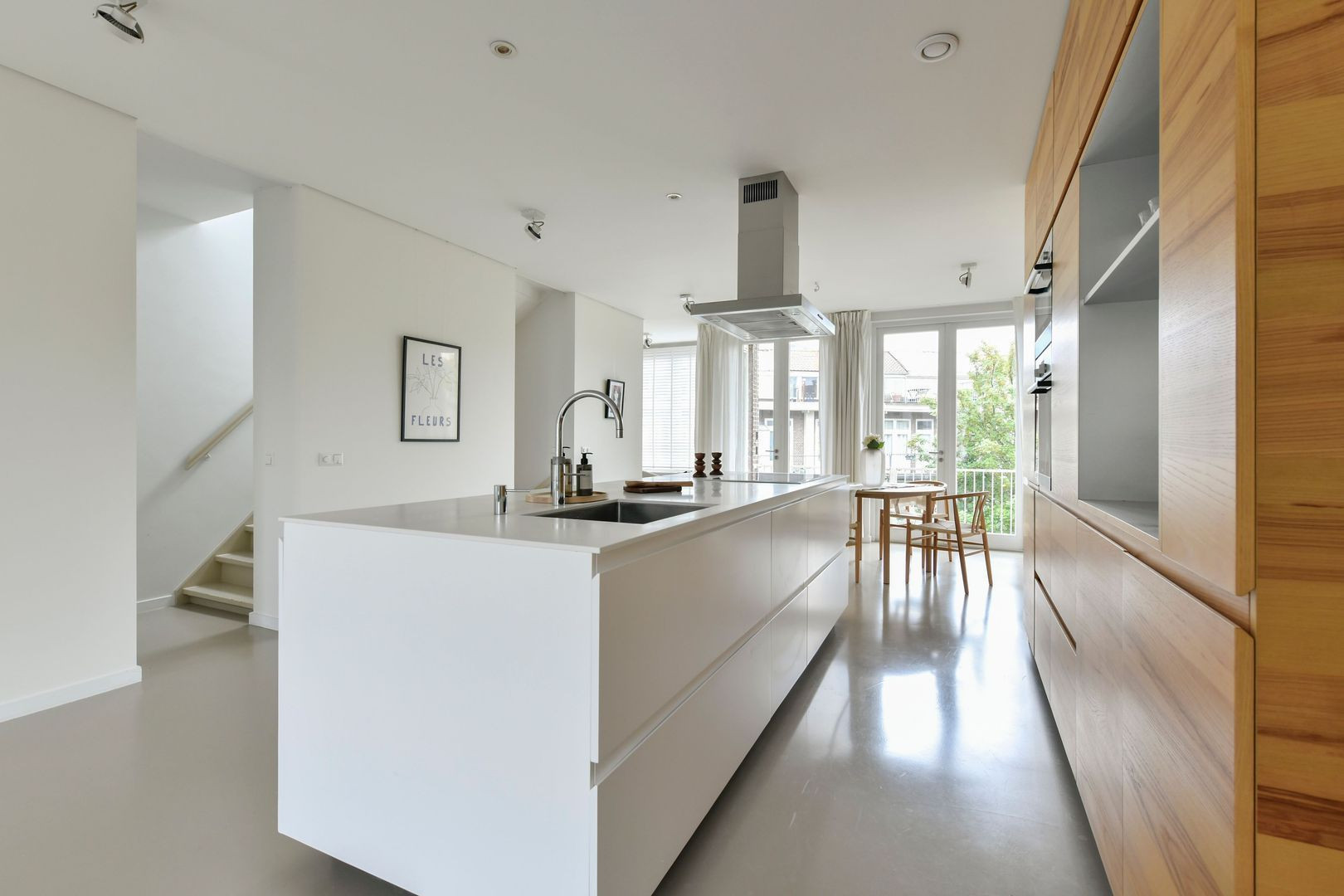 Appartement te koop: Aalsmeerweg 97-3, Amsterdam