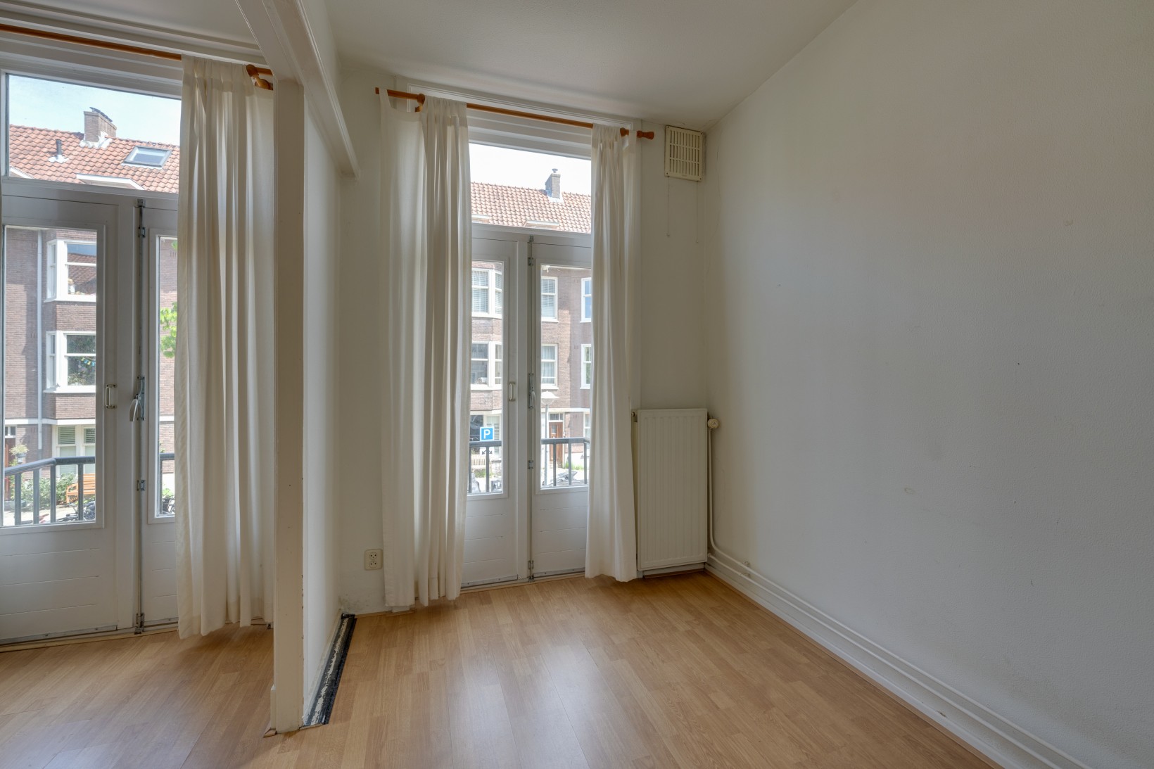 Studio te koop: Woestduinstraat 152-1, Amsterdam
