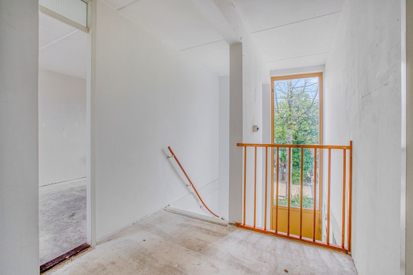 Tussenwoning te koop: Ben Avon 25, Amsterdam