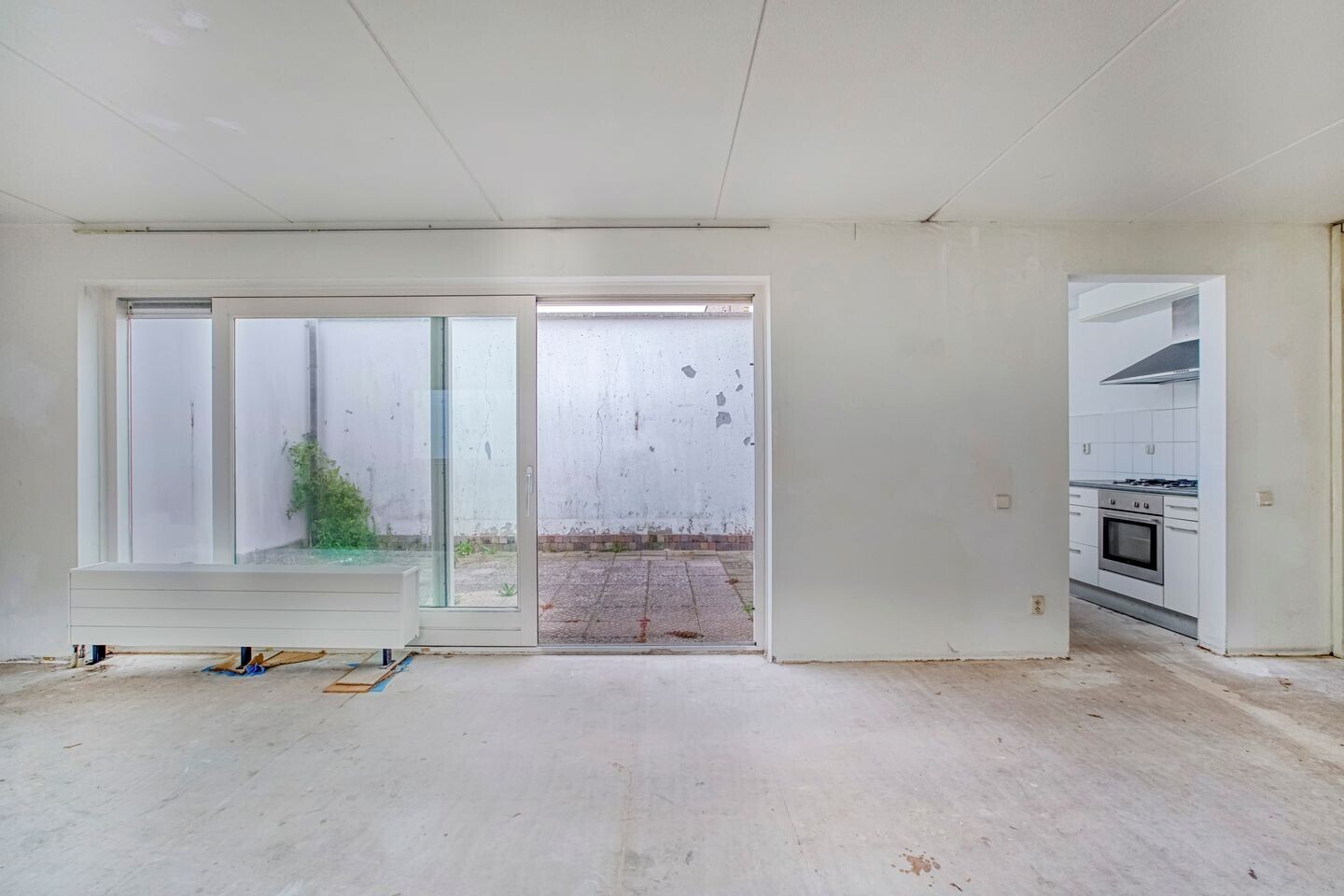 Tussenwoning te koop: Ben Avon 25, Amsterdam
