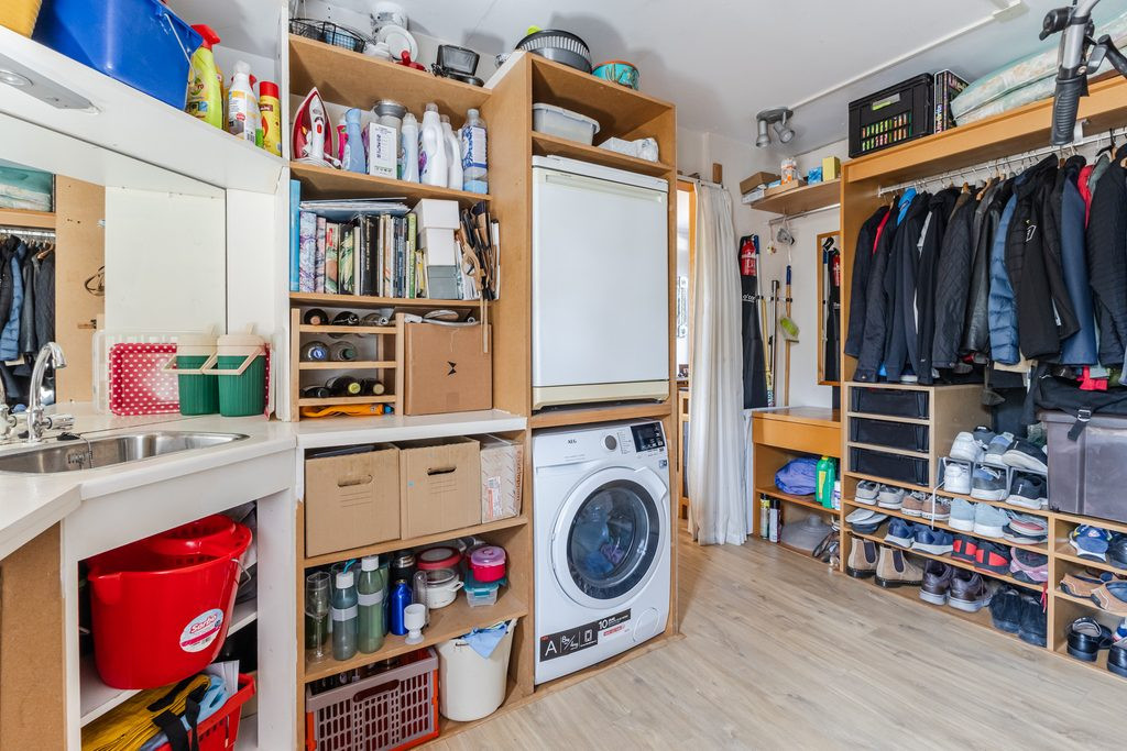 Hoekwoning te koop: Monte Viso 11, Amsterdam