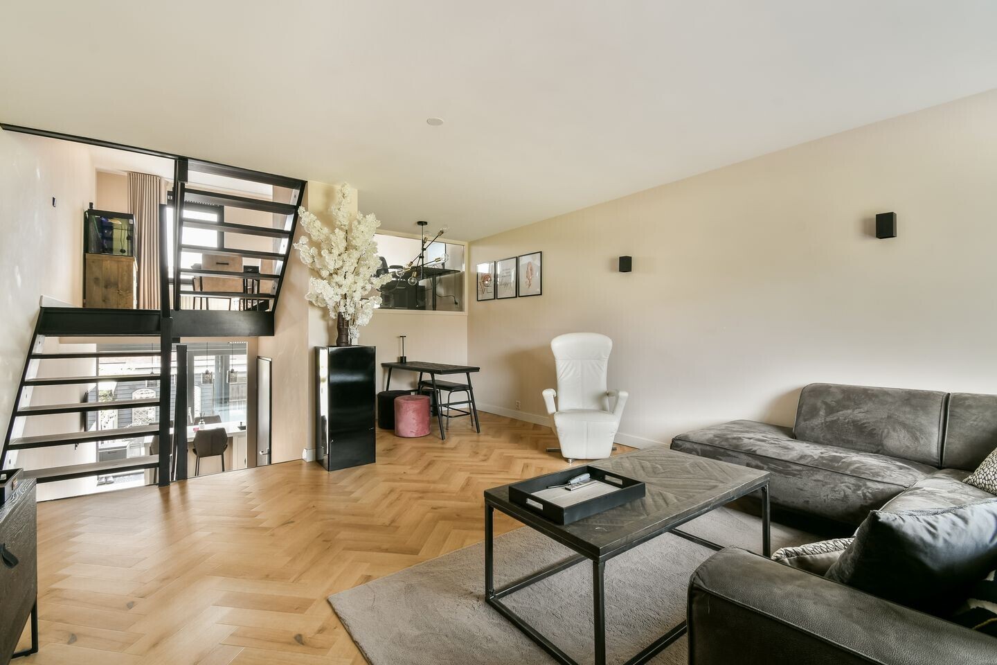 Tussenwoning te koop: Vätternkade 87, Amsterdam