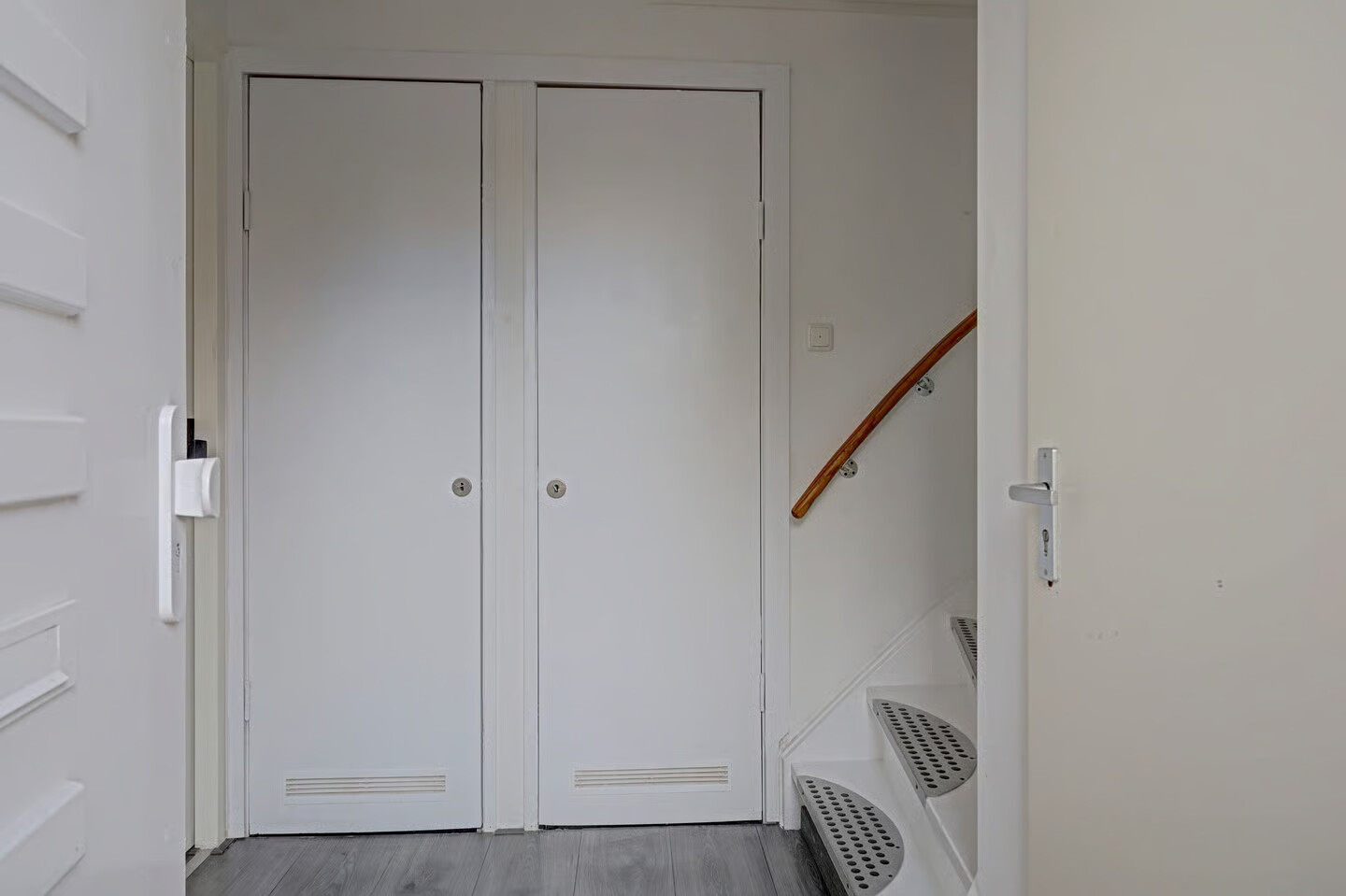 Studio te koop: lomondlaan 76A, Amsterdam