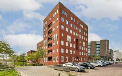 Ladogameerhof 304