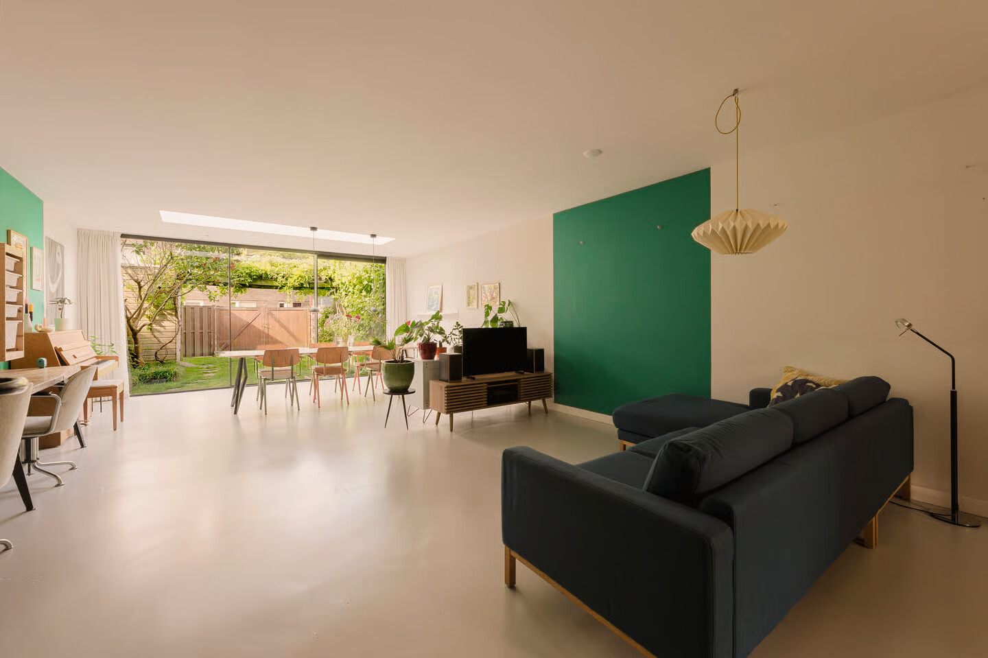 Tussenwoning te koop: Lesbosstraat 36, Amsterdam