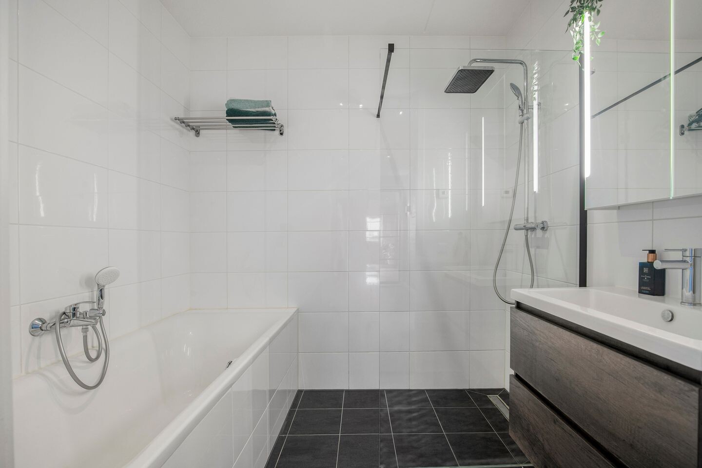 Appartement te koop: Rinus Michelslaan 309, Amsterdam