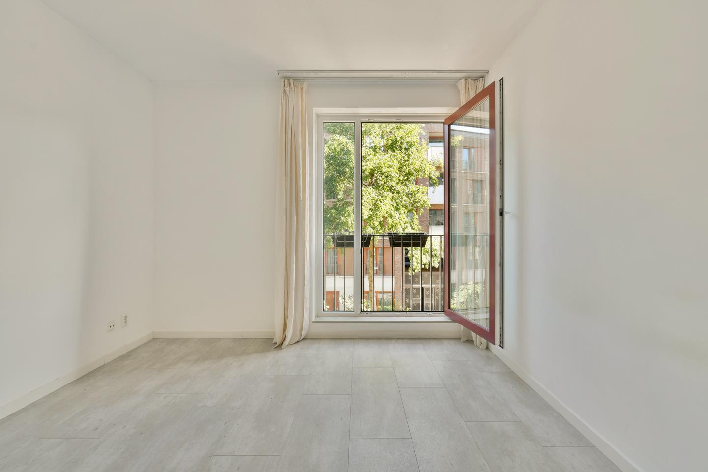 Appartement te koop: Suze Robertsonstraat 55, Amsterdam