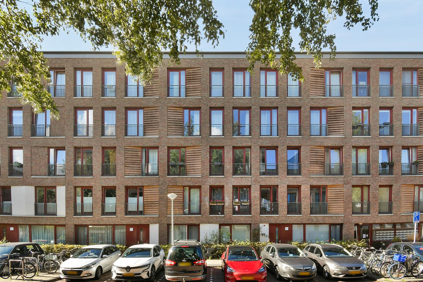 Appartement te koop: Suze Robertsonstraat 55, Amsterdam