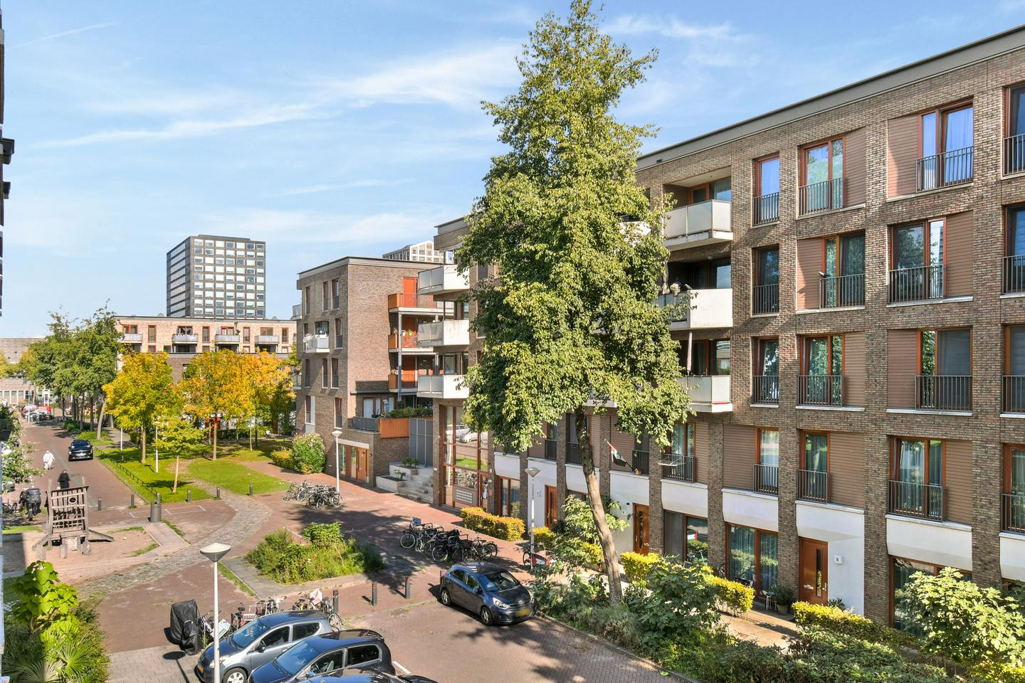 Appartement te koop: Suze Robertsonstraat 55, Amsterdam